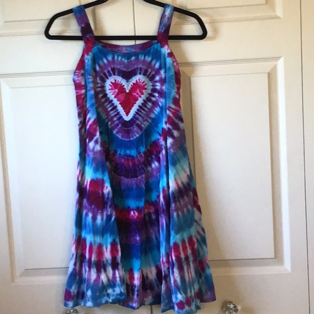 Harmony tie dyed summer heart tunic